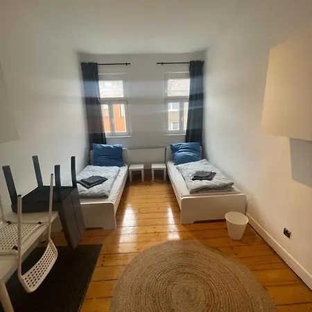 Monteurswohnung * 杜伊斯堡