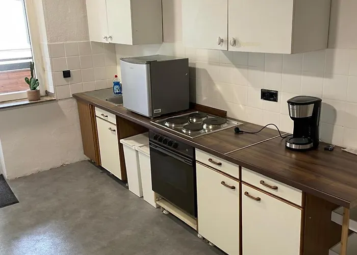 Monteurswohnung דירה *